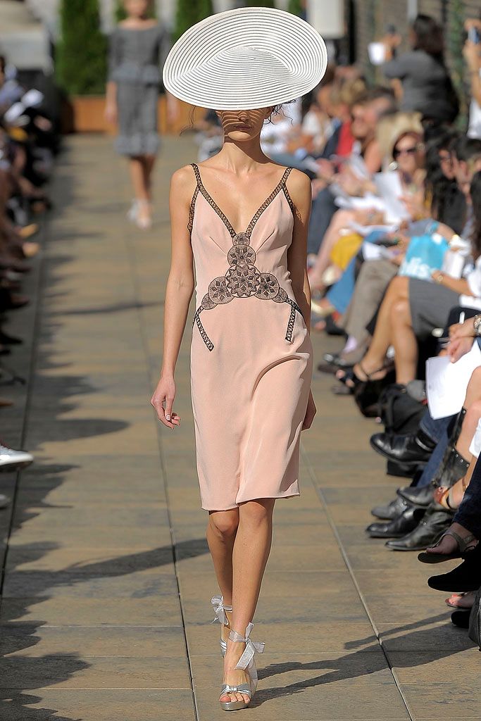 Douglas Hannant Spring 2009 Ready-to-Wear