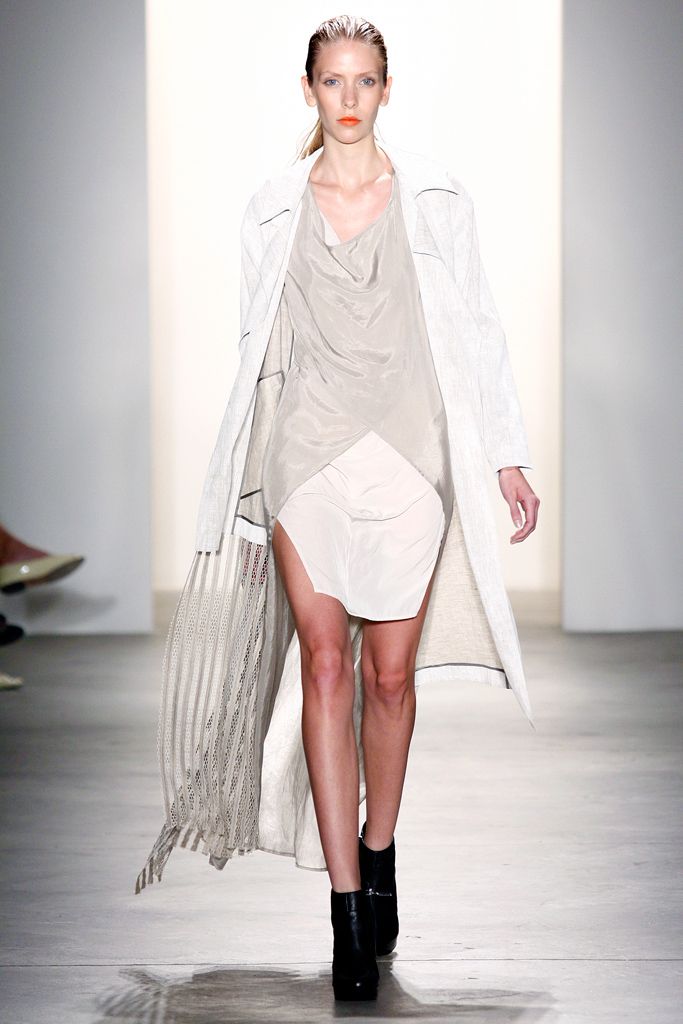 Jeremy Laing Spring 2011 Ready-to-Wear