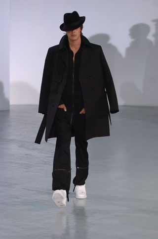 Kris Van Assche Fall 2005 Menswear