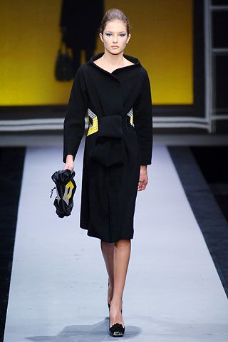 Emanuel Ungaro Fall 2005 Ready-to-Wear