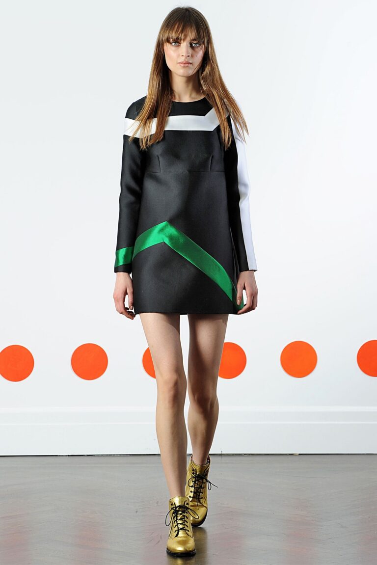 Lisa Perry Fall 2015 Ready-to-Wear