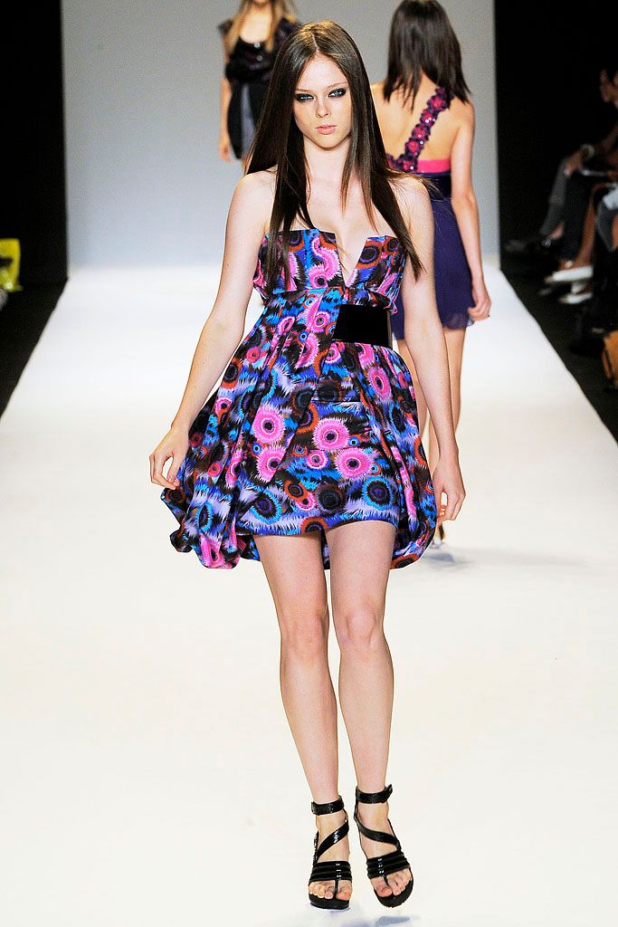 strapless printed satin mini-dress