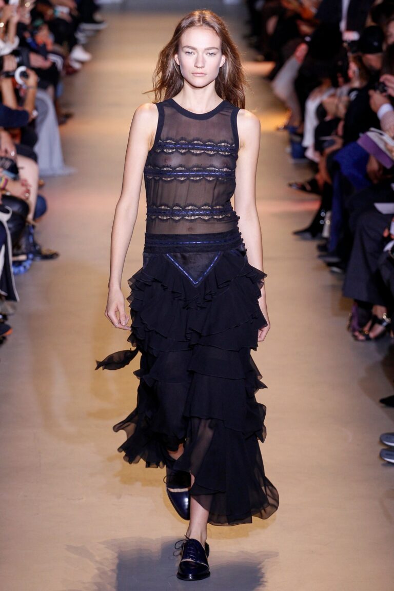 John Galliano Spring 2016 Ready-to-Wear