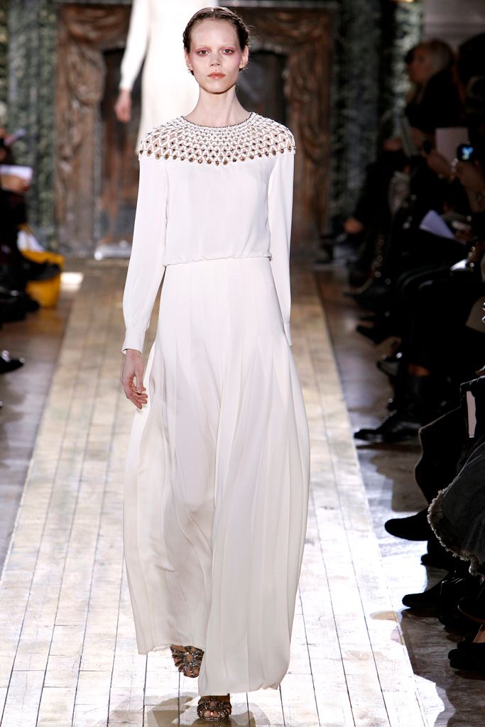 Valentino Spring 2011 Couture