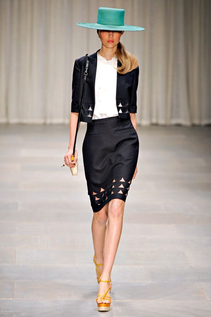 Jaeger London Spring 2012 Ready-to-Wear
