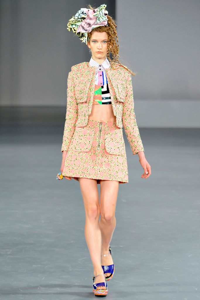 Louise Gray Spring 2012 Ready-to-Wear