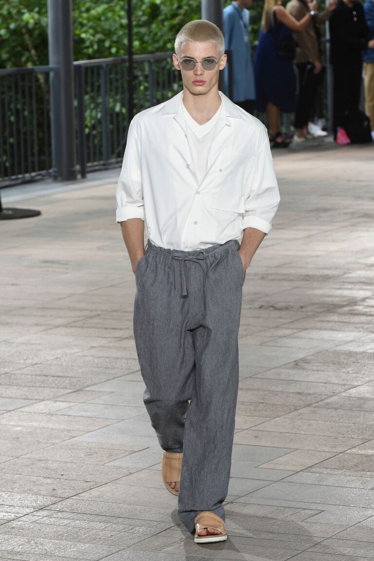 Issey Miyake Spring 2019 Menswear