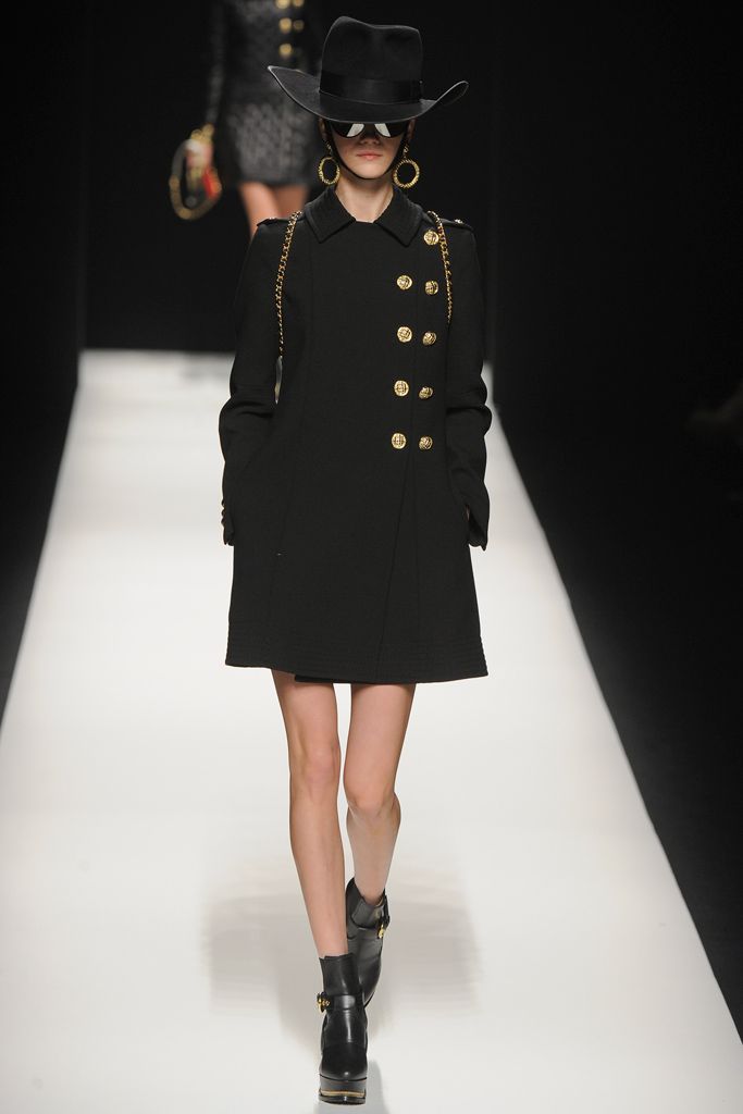 Moschino Fall 2012 Ready-to-Wear