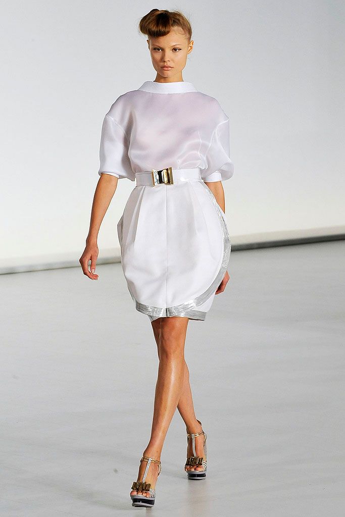 Gianfranco Ferré Spring 2009 Ready-to-Wear