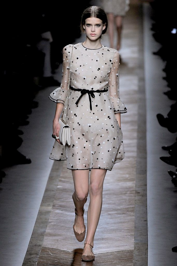 Valentino Spring 2011 Ready-to-Wear