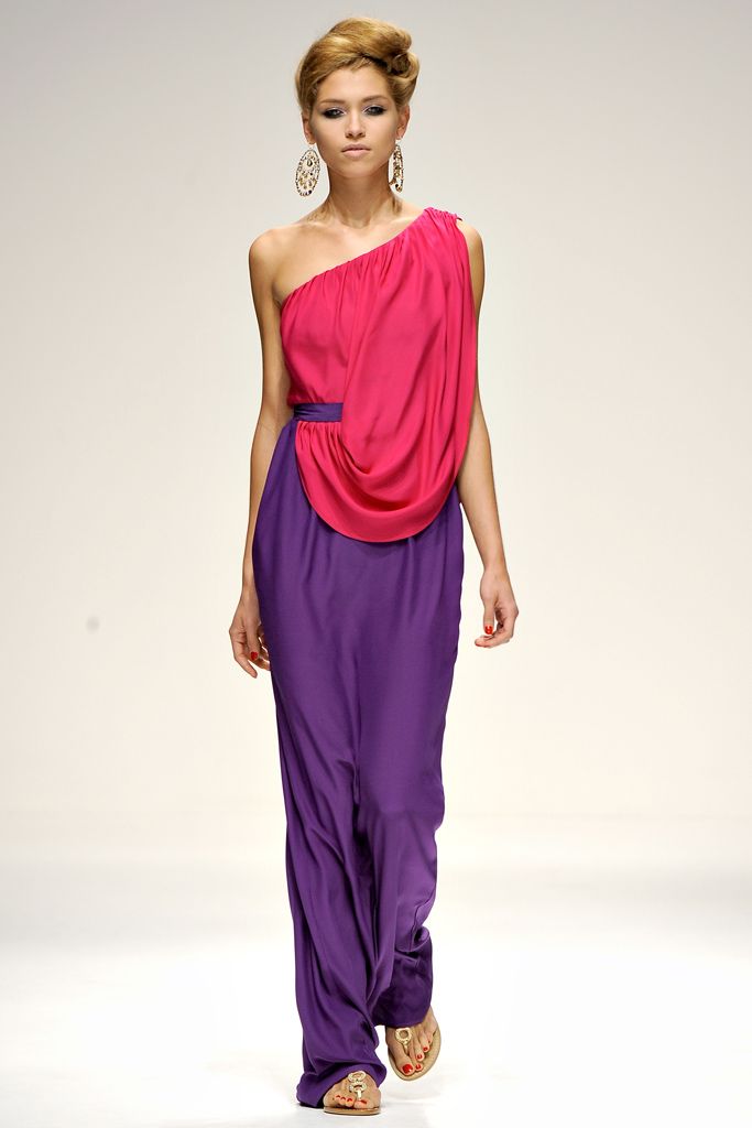 Issa Spring 2011 Ready-to-Wear