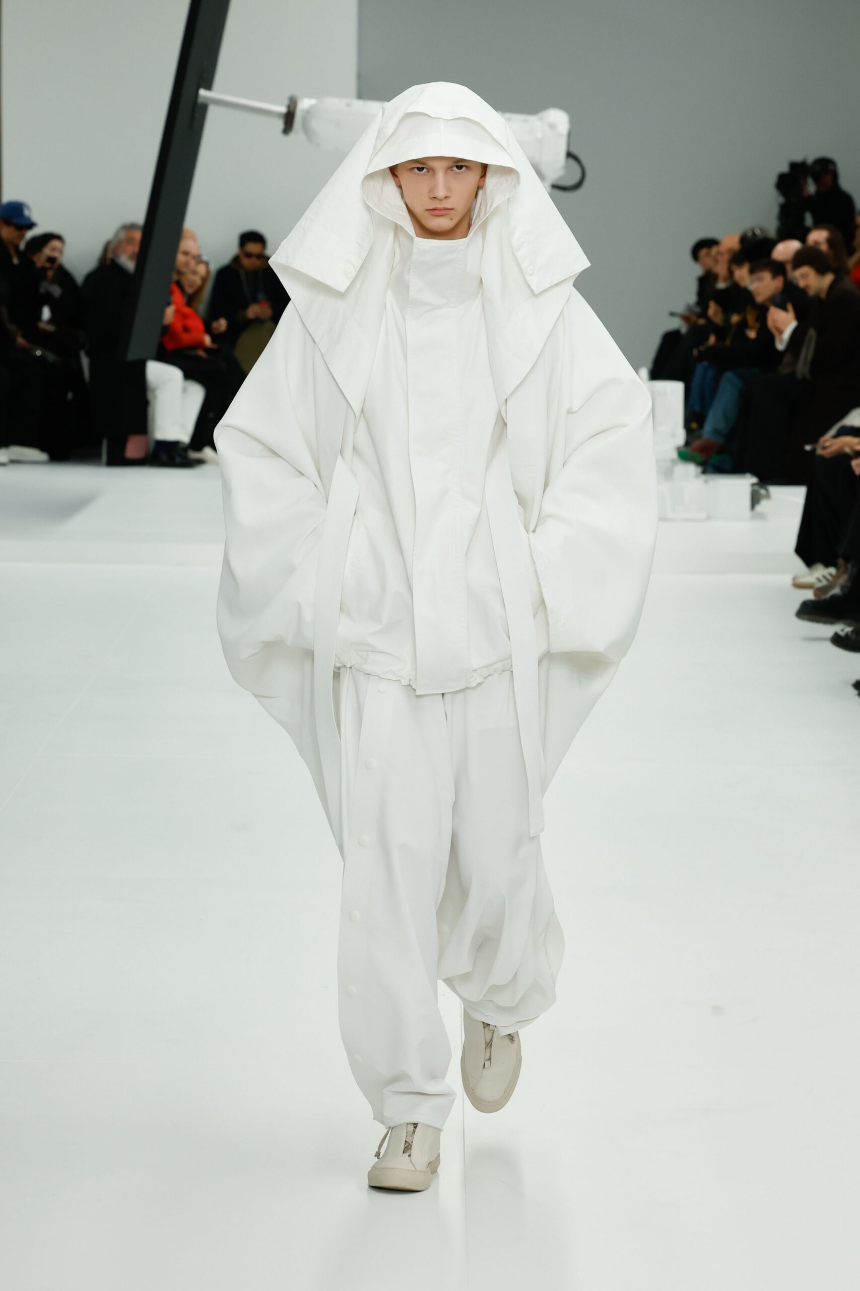 white cotton long-sleeve hooded oversized layered jacket