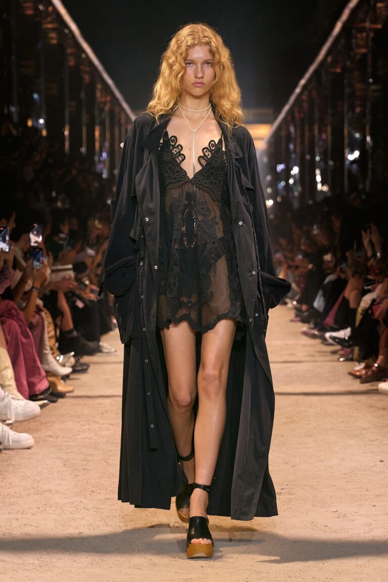 Isabel Marant Spring 2024 Ready-to-Wear