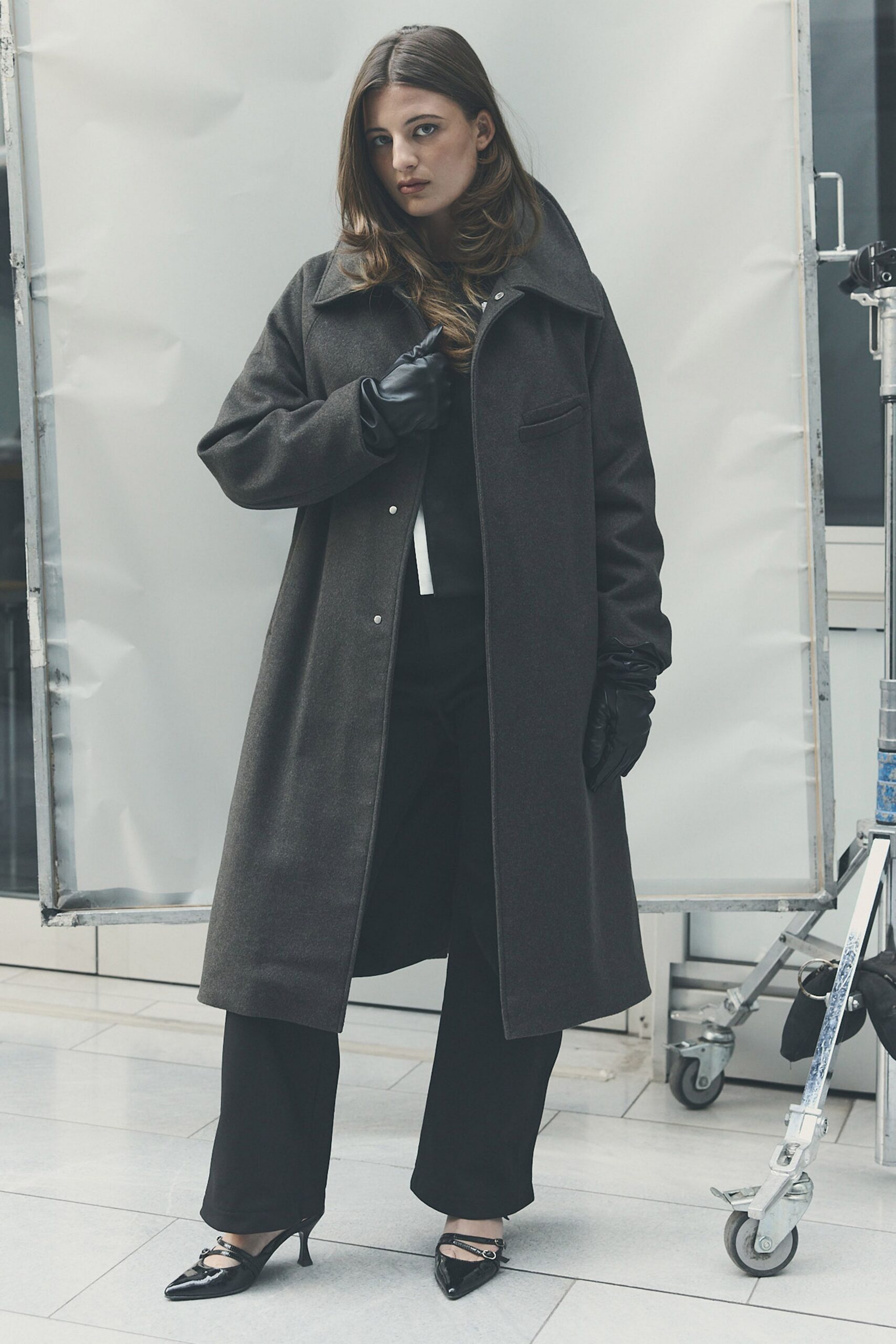 gray wool long-sleeve collared relaxed buttoned maxi coat