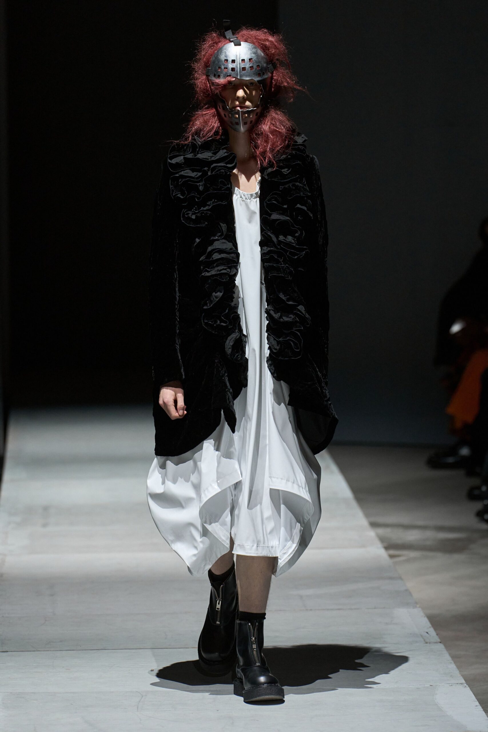 black velvet long-sleeve relaxed ruffled coat