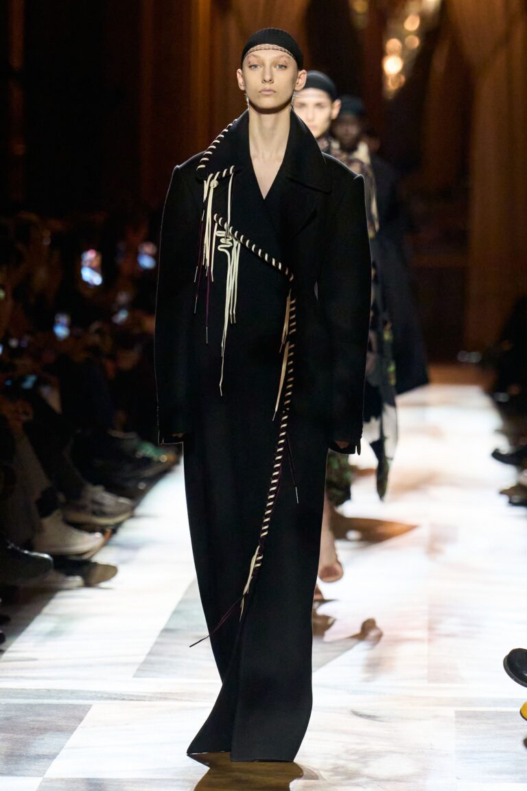 Dries Van Noten Fall 2025 Ready-to-Wear