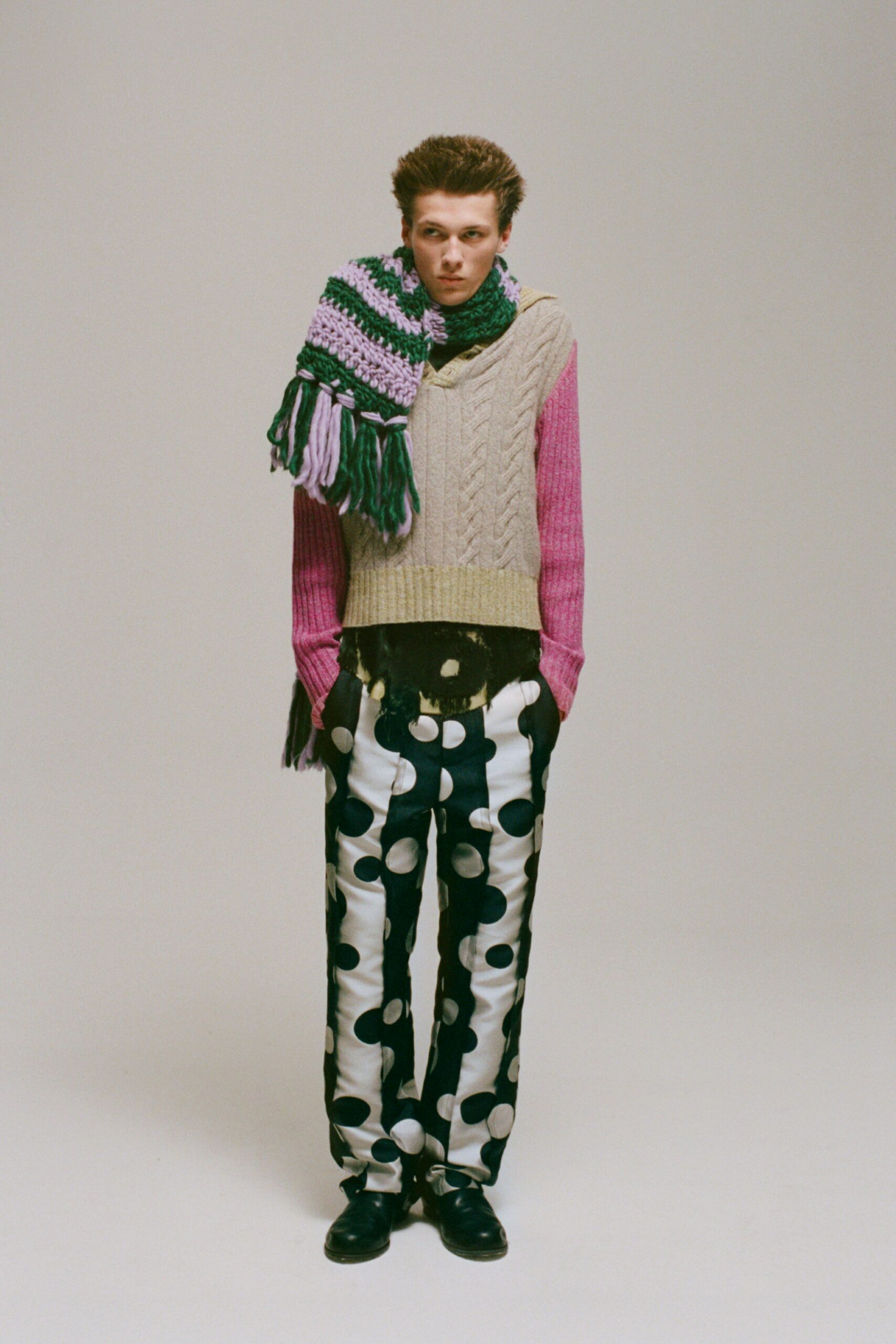 white cotton slim polka-dot pants
