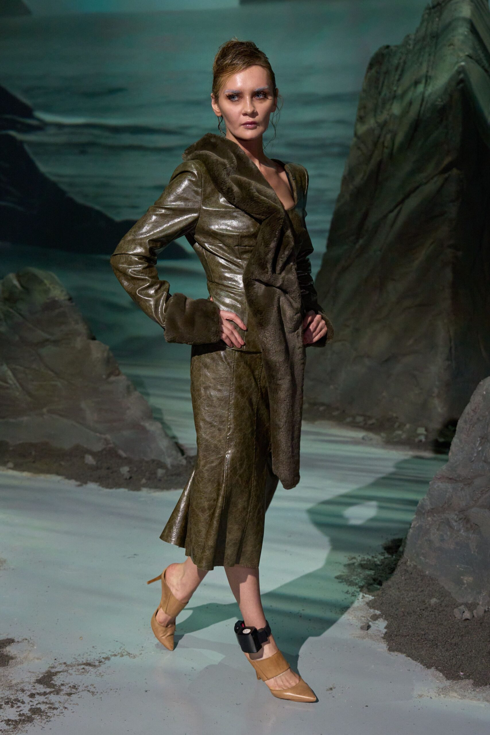 brown leather fitted flared midi skirt