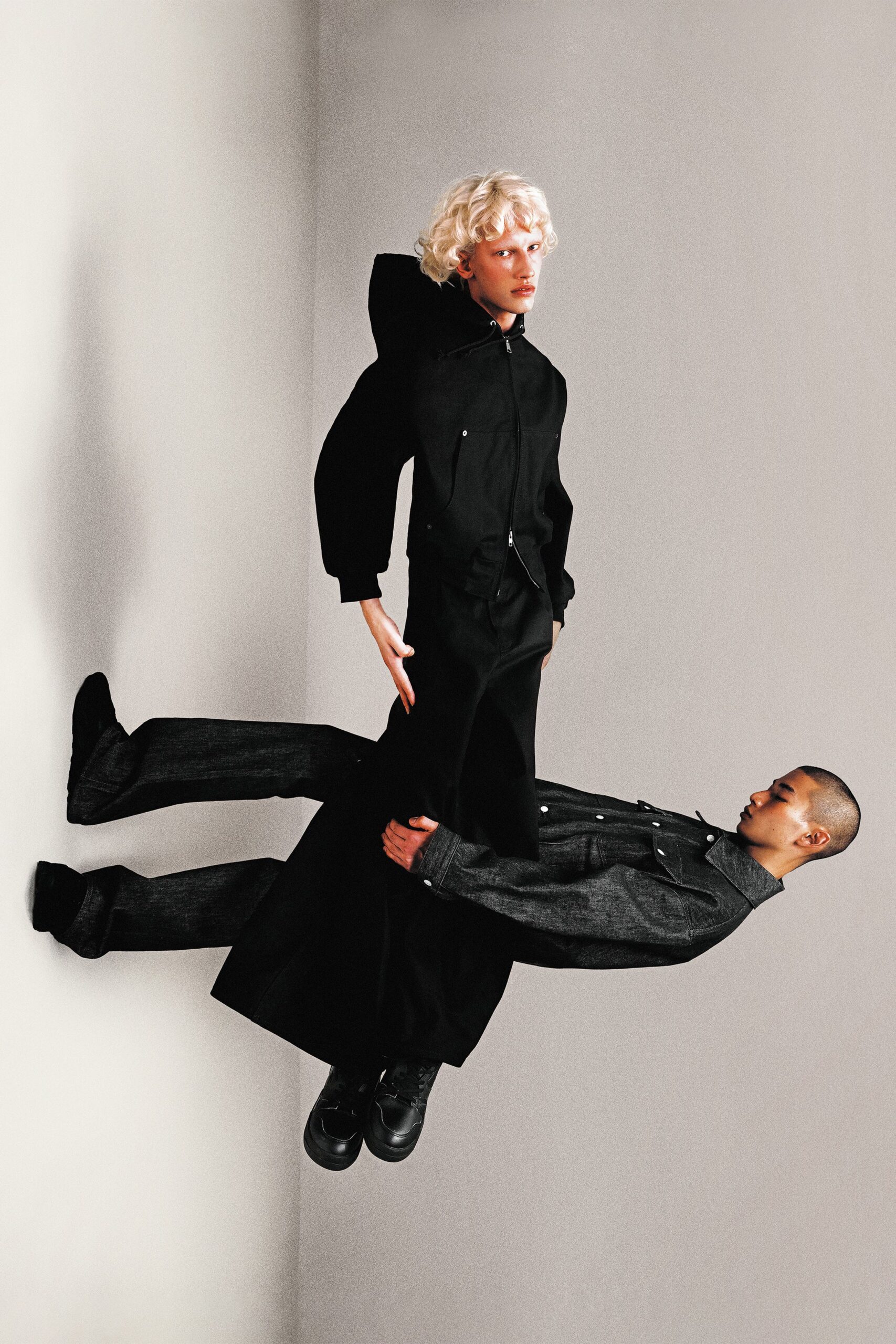 black cotton long-sleeve collared relaxed zippered maxi coat