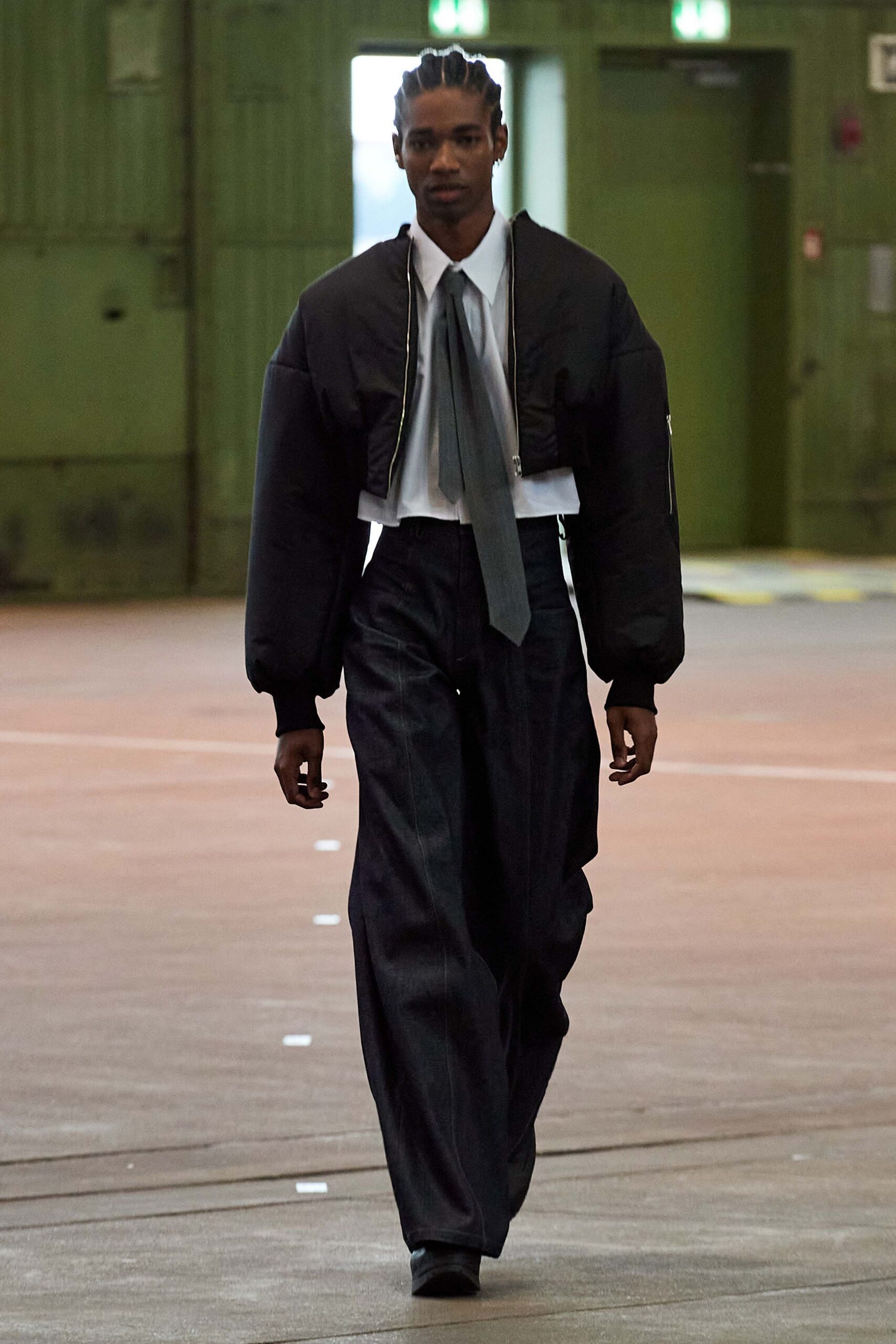 oversized black jacket with white shirt