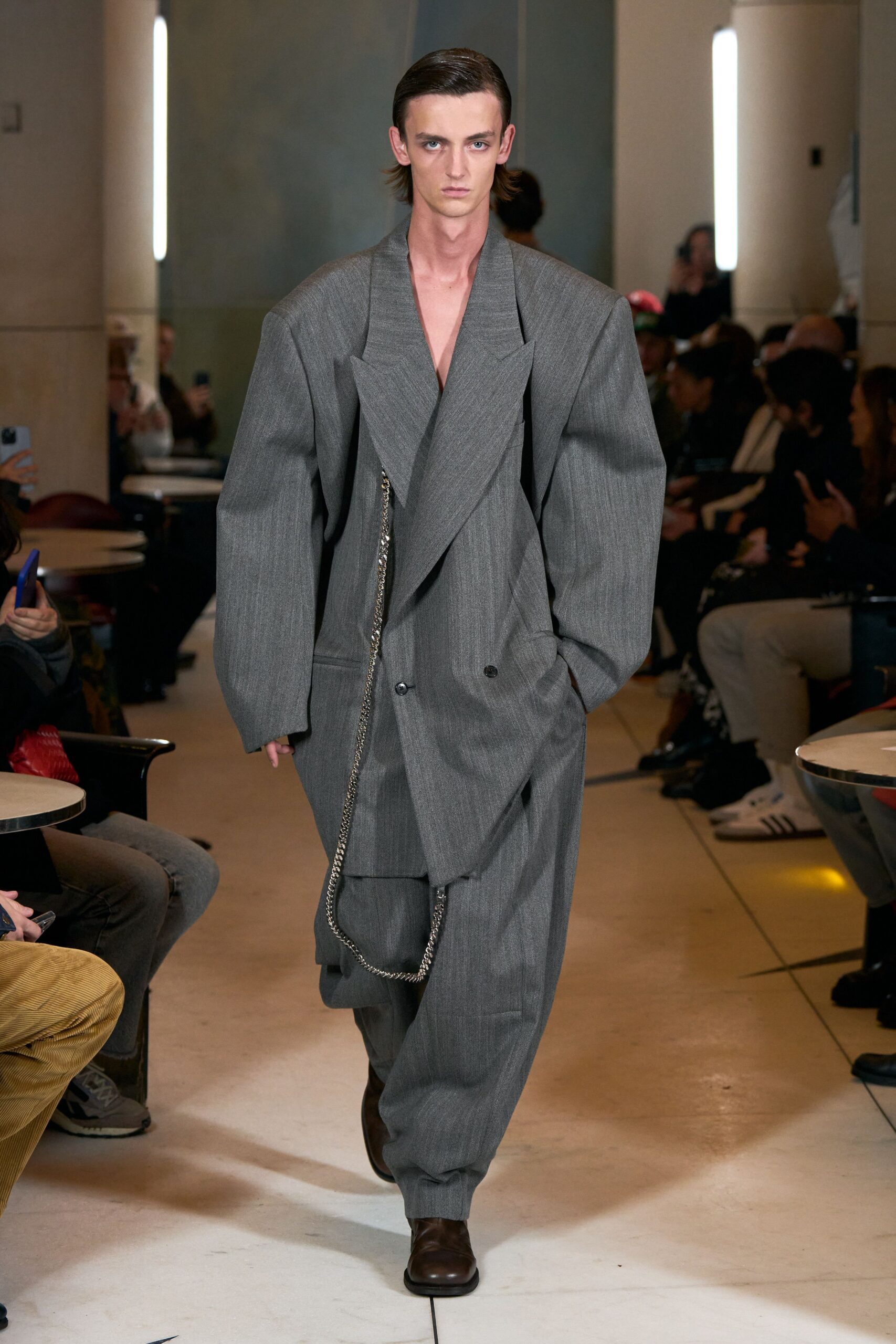 gray wool long-sleeve collared oversized pleated zippered suit