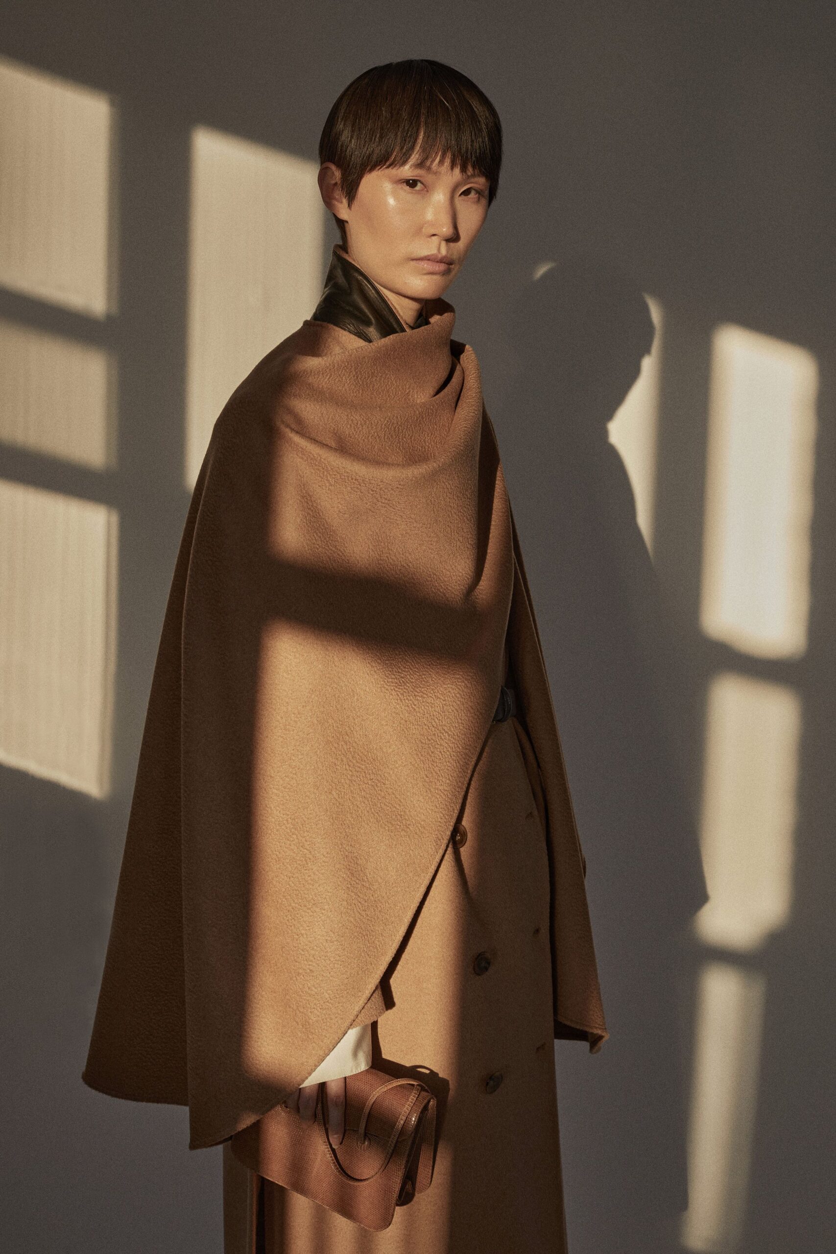 brown wool relaxed cape