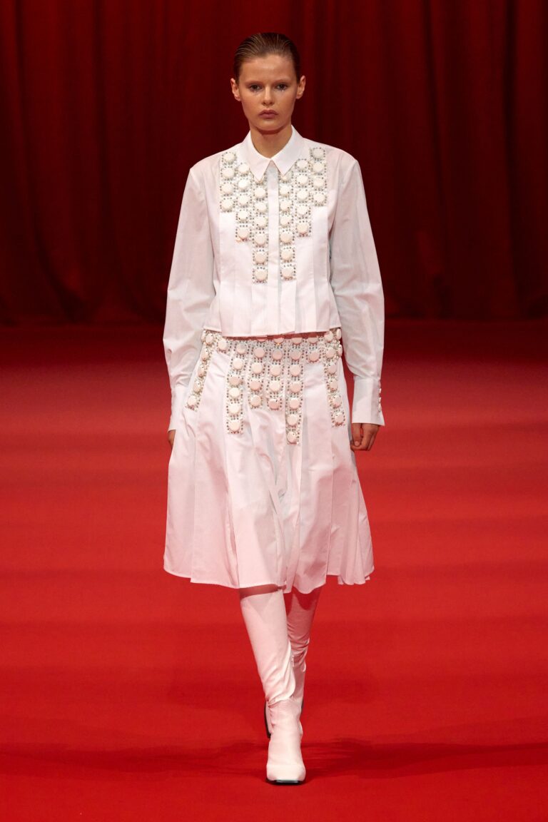 Huishan Zhang Spring 2024 Ready-to-Wear