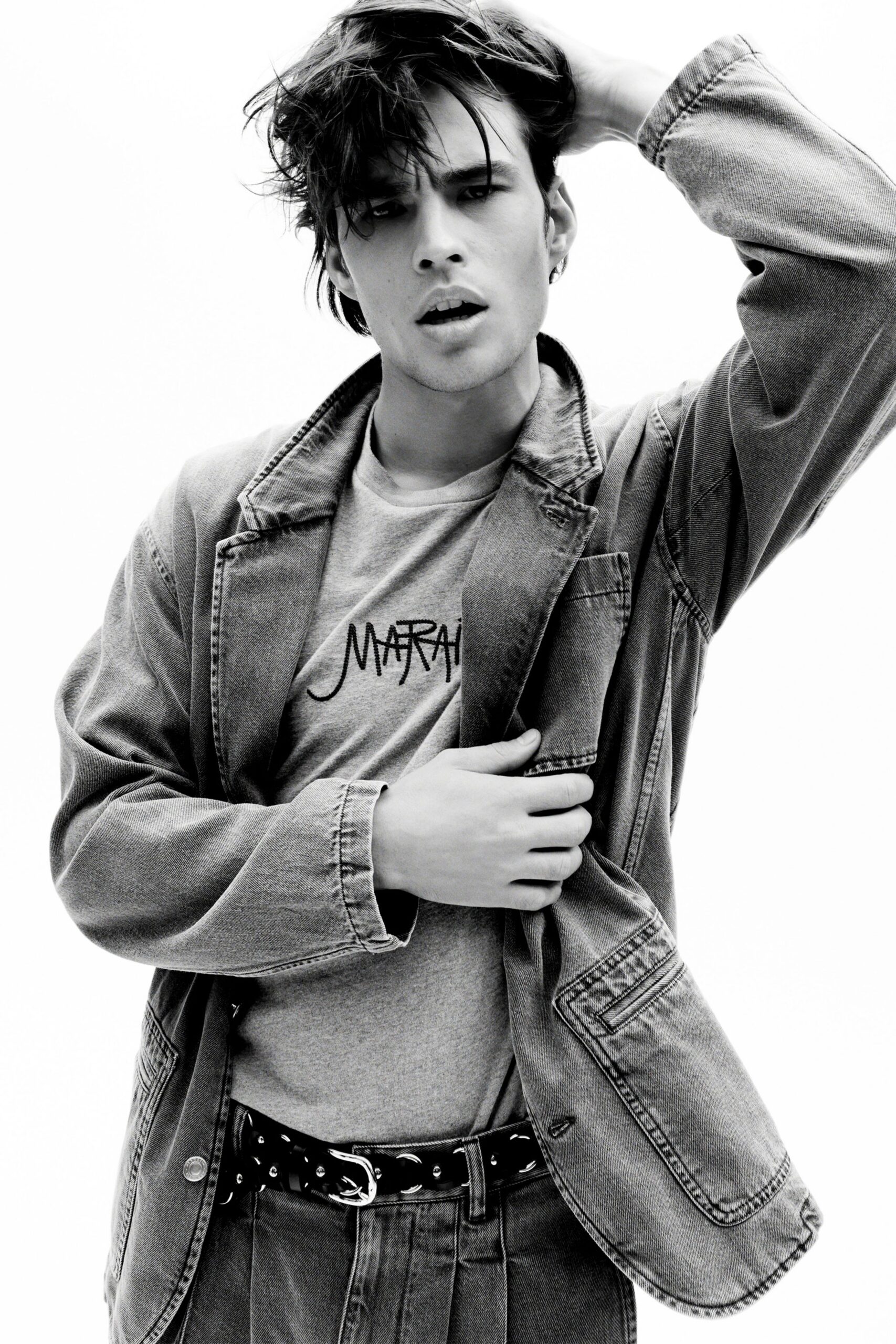 denim jacket gray t-shirt