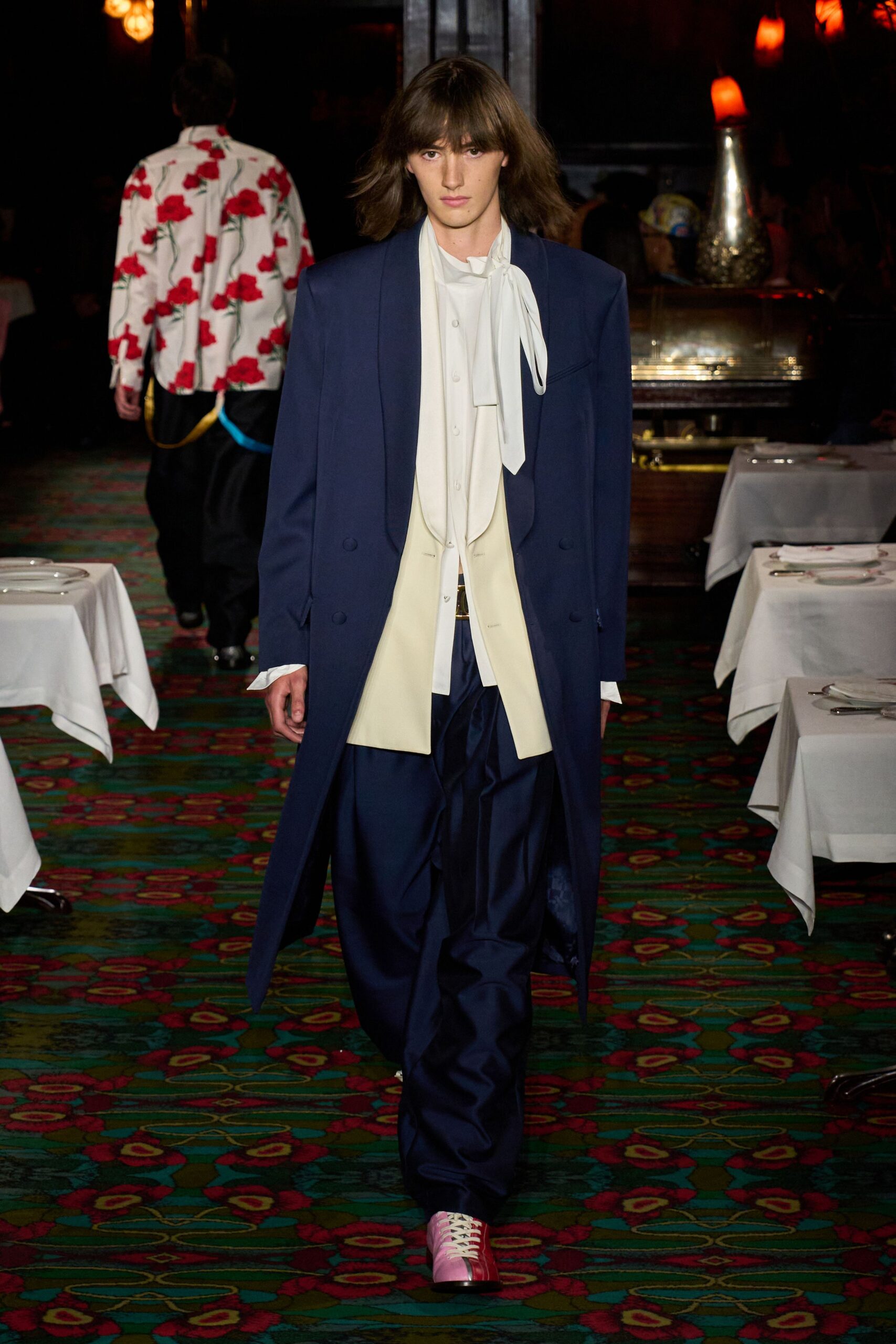 navy blazer white shirt relaxed pants