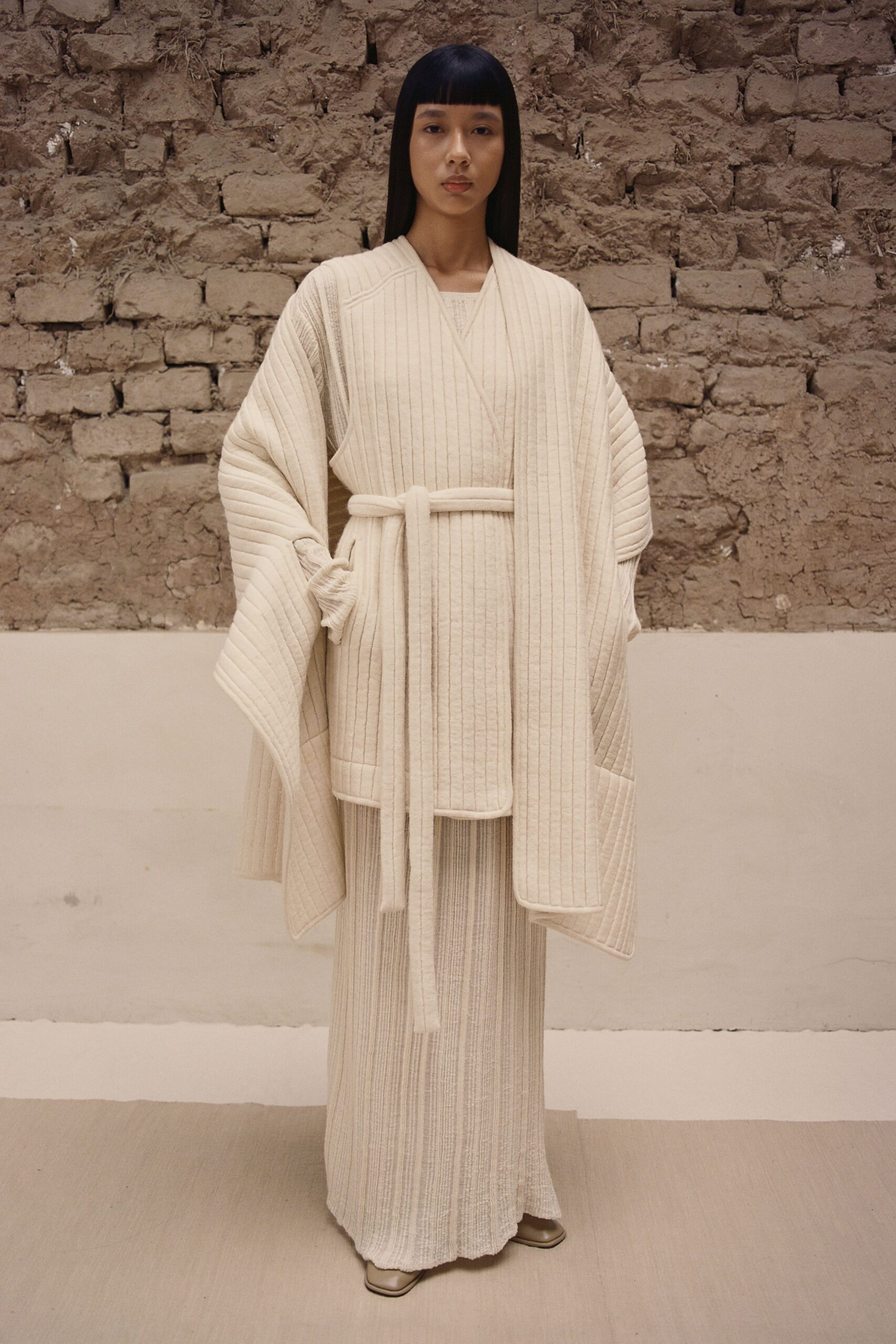 beige cotton long-sleeve relaxed pleated maxi cape