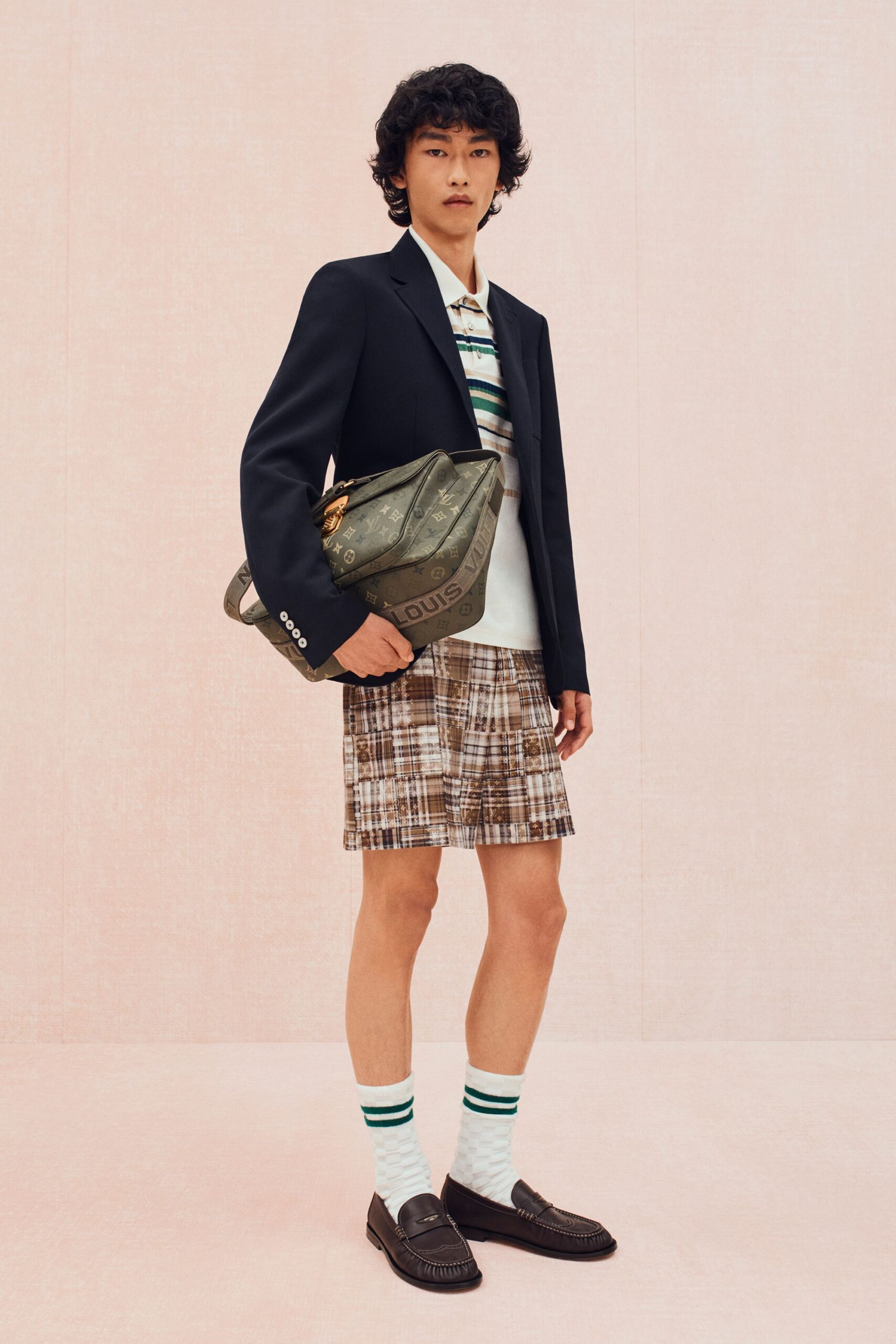 brown cotton relaxed checked shorts