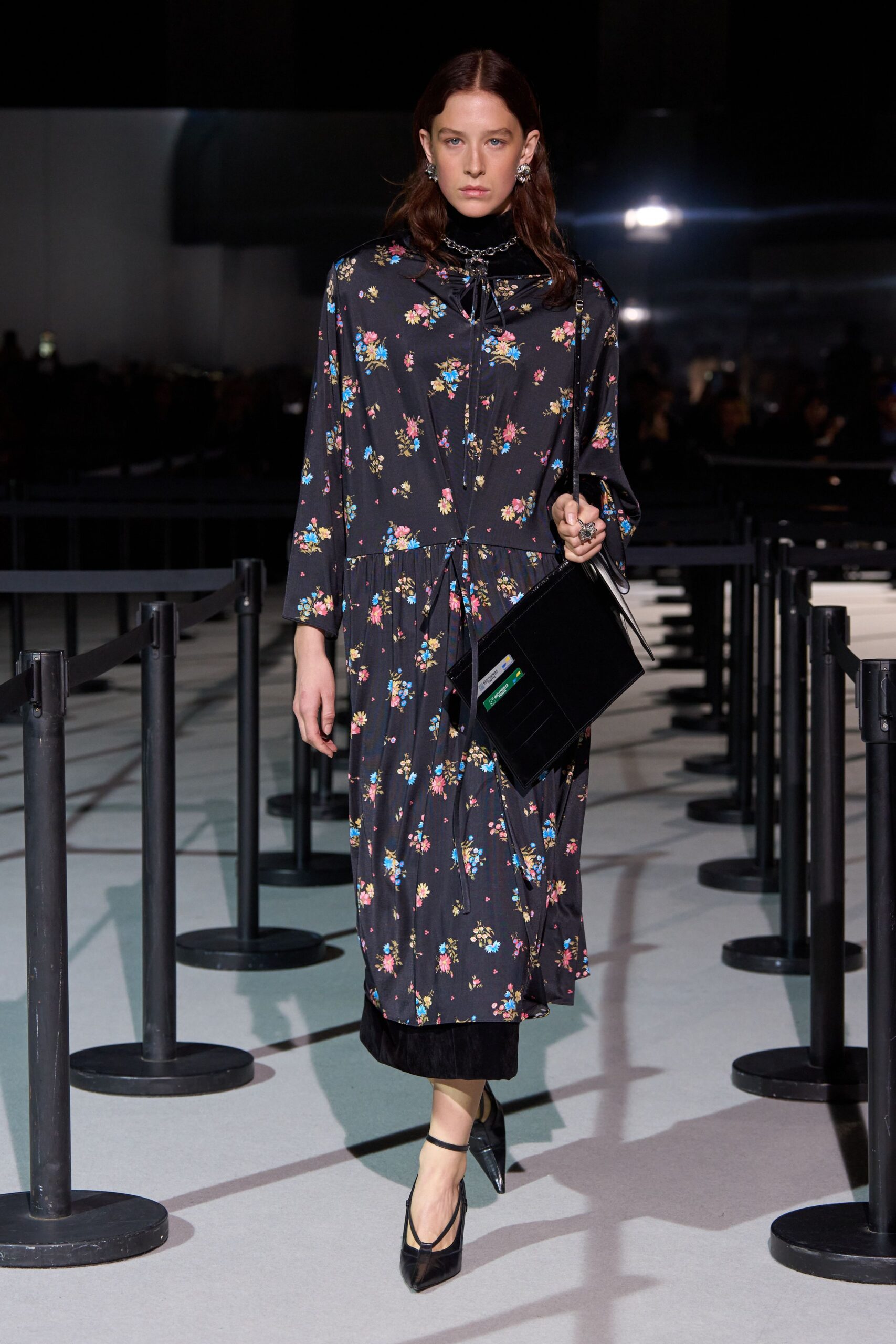 black floral midi dress with shoes