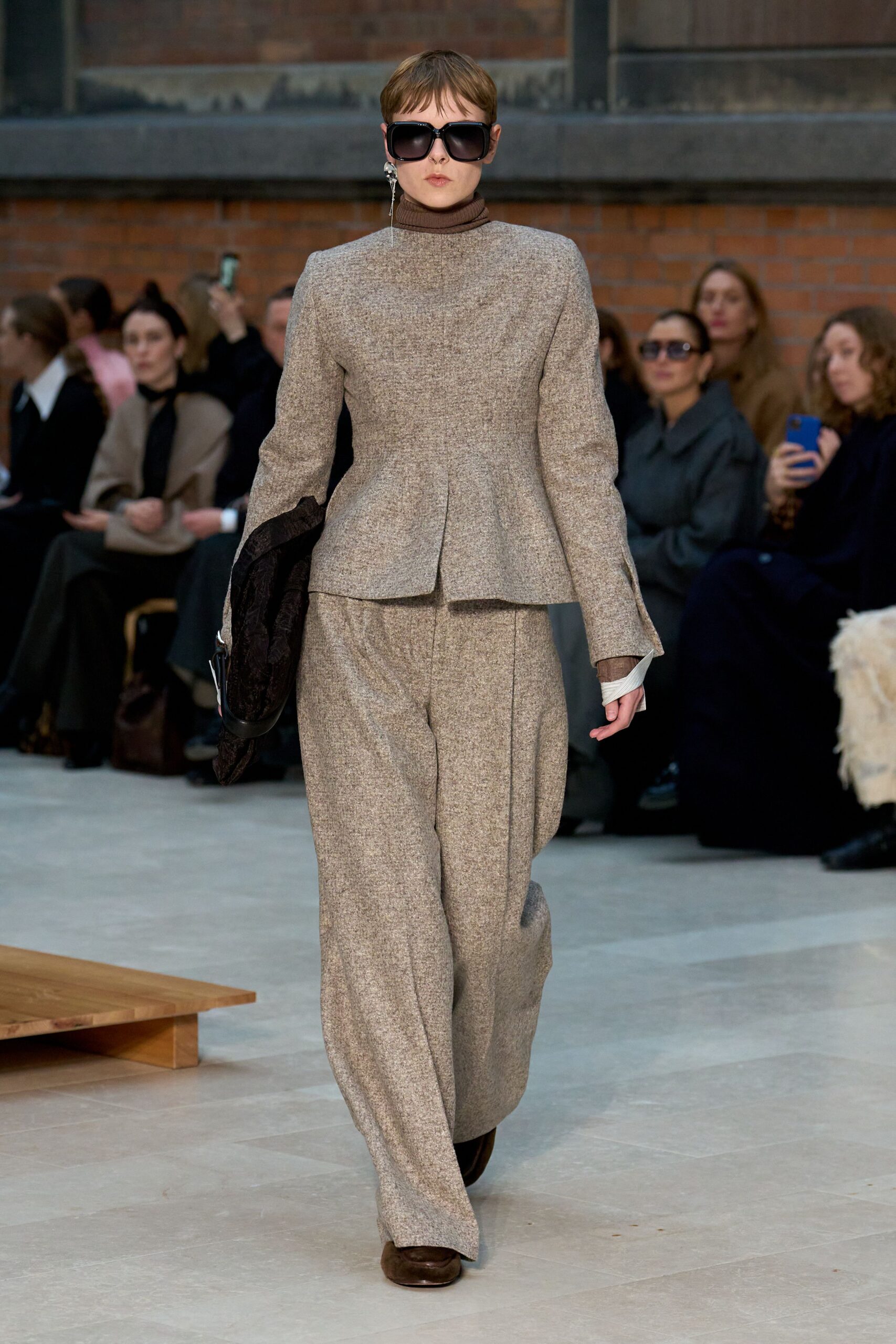 beige wool long-sleeve collared tailored buttoned wide-leg suit