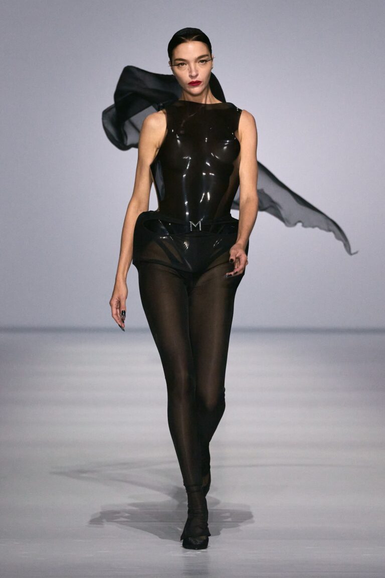 Mugler Spring 2024 Ready-to-Wear
