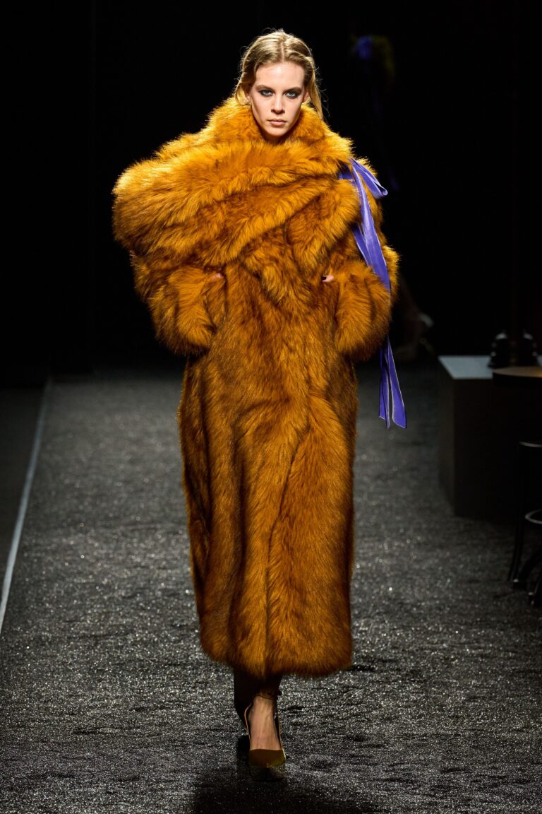 Nina Ricci Fall 2025 Ready-to-Wear