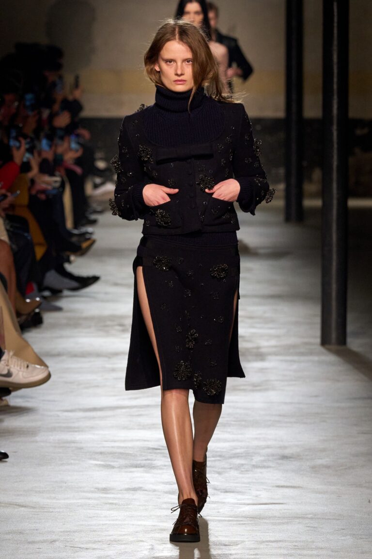 No. 21 Fall 2024 Ready-to-Wear