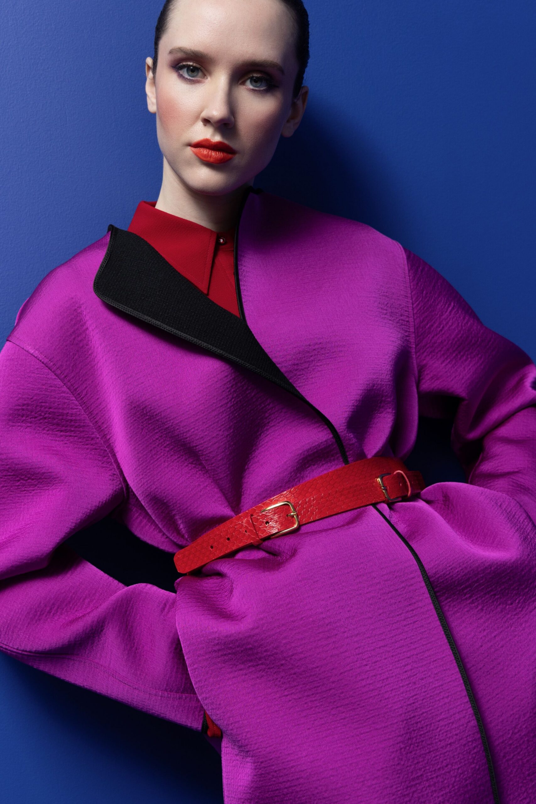 purple cotton long-sleeve collared relaxed zippered belted coat