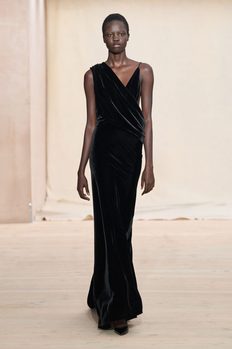 Standing Ground Spring 2025 Ready-to-Wear