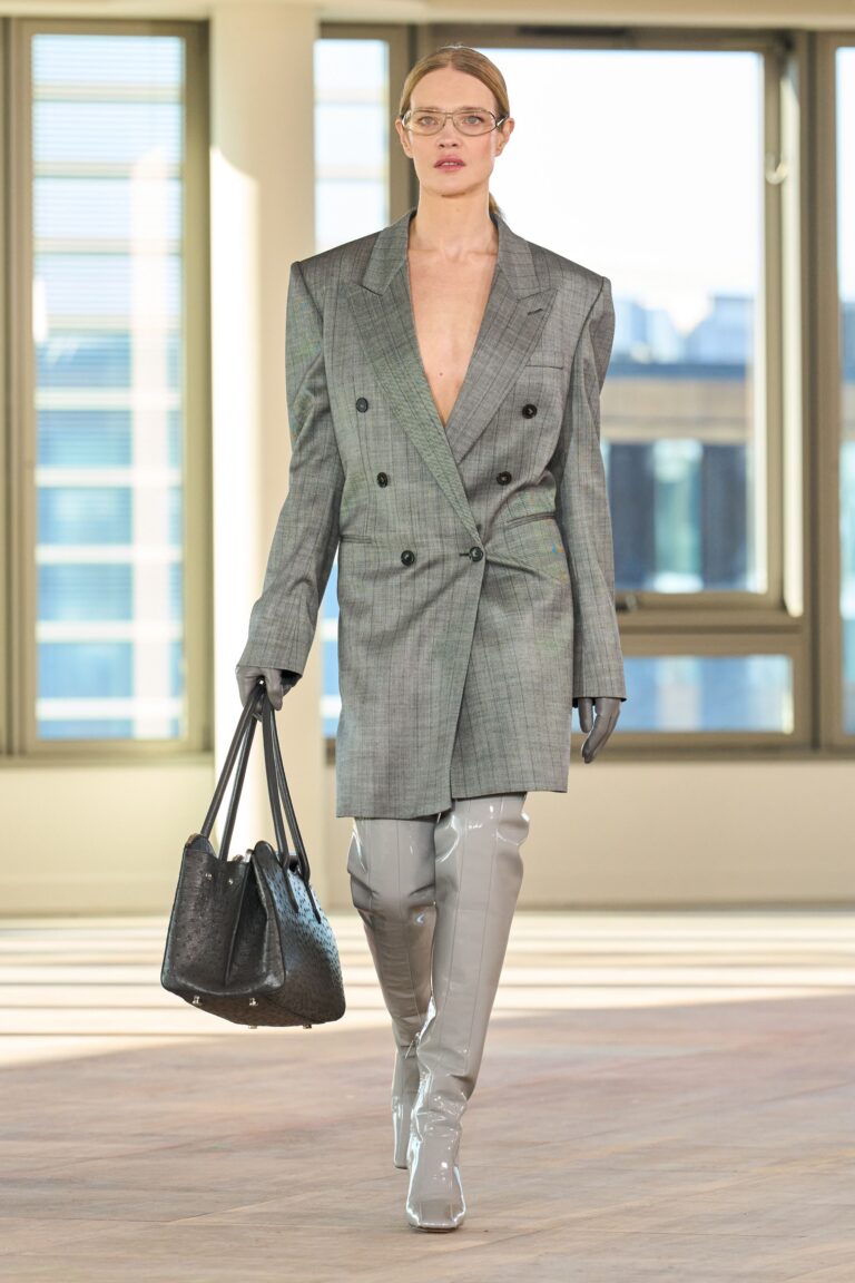 Stella McCartney Fall 2025 Ready-to-Wear