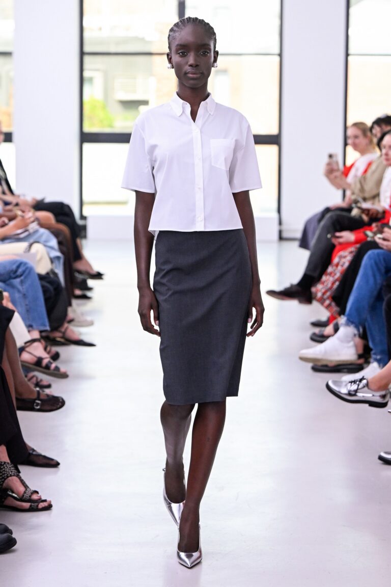 Theory Spring 2024 Ready-to-Wear