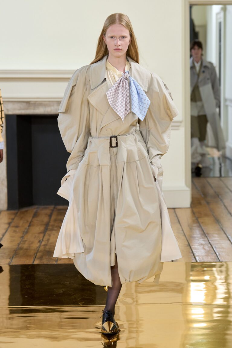 Toga Spring 2025 Ready-to-Wear