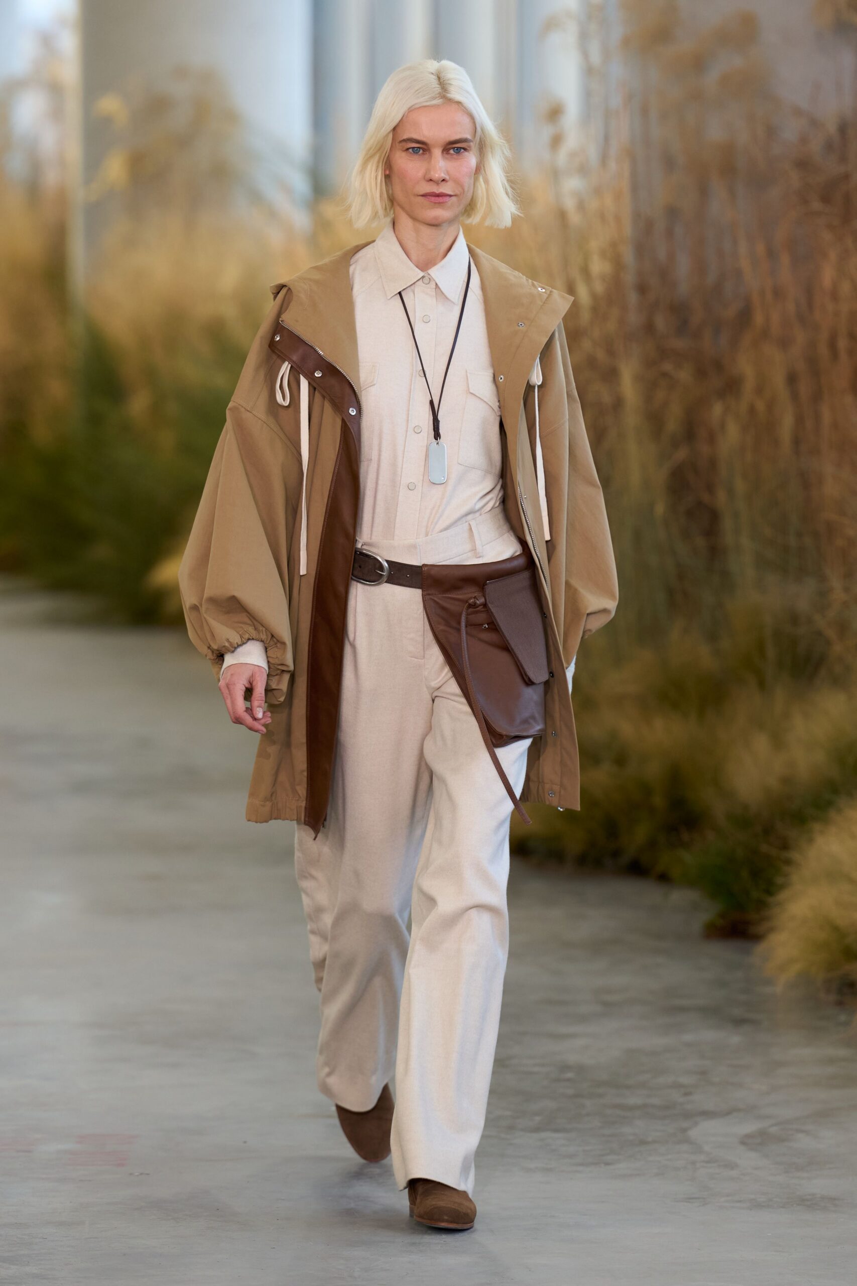 brown cotton long-sleeve hooded relaxed zippered coat
