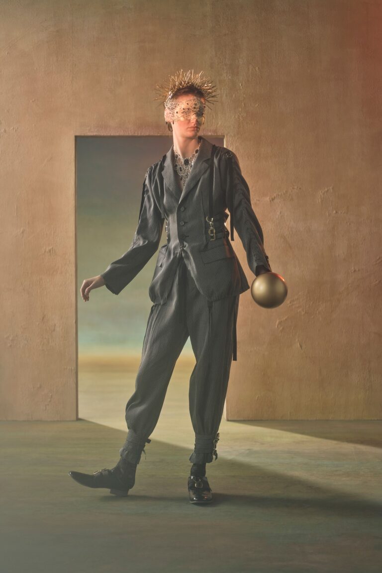 Undercover Spring 2025 Ready-to-Wear