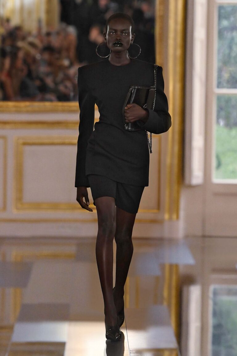 Valentino Fall 2024 Ready-to-Wear