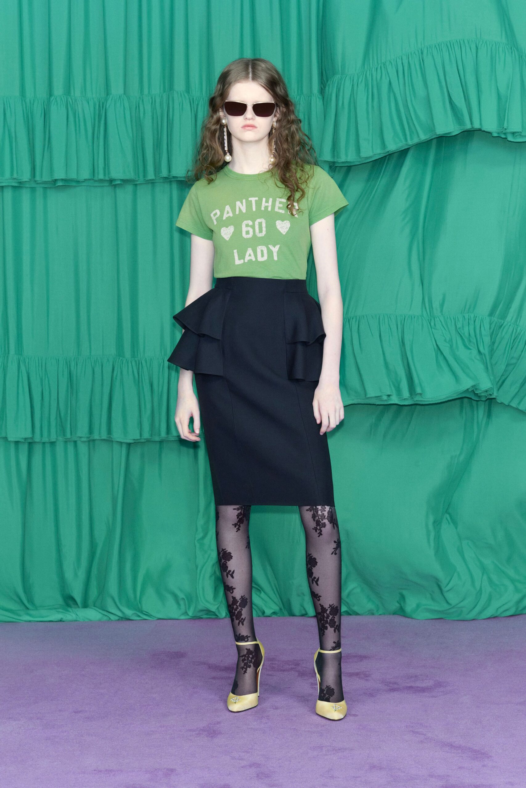 green cotton short-sleeve collared fitted printed top