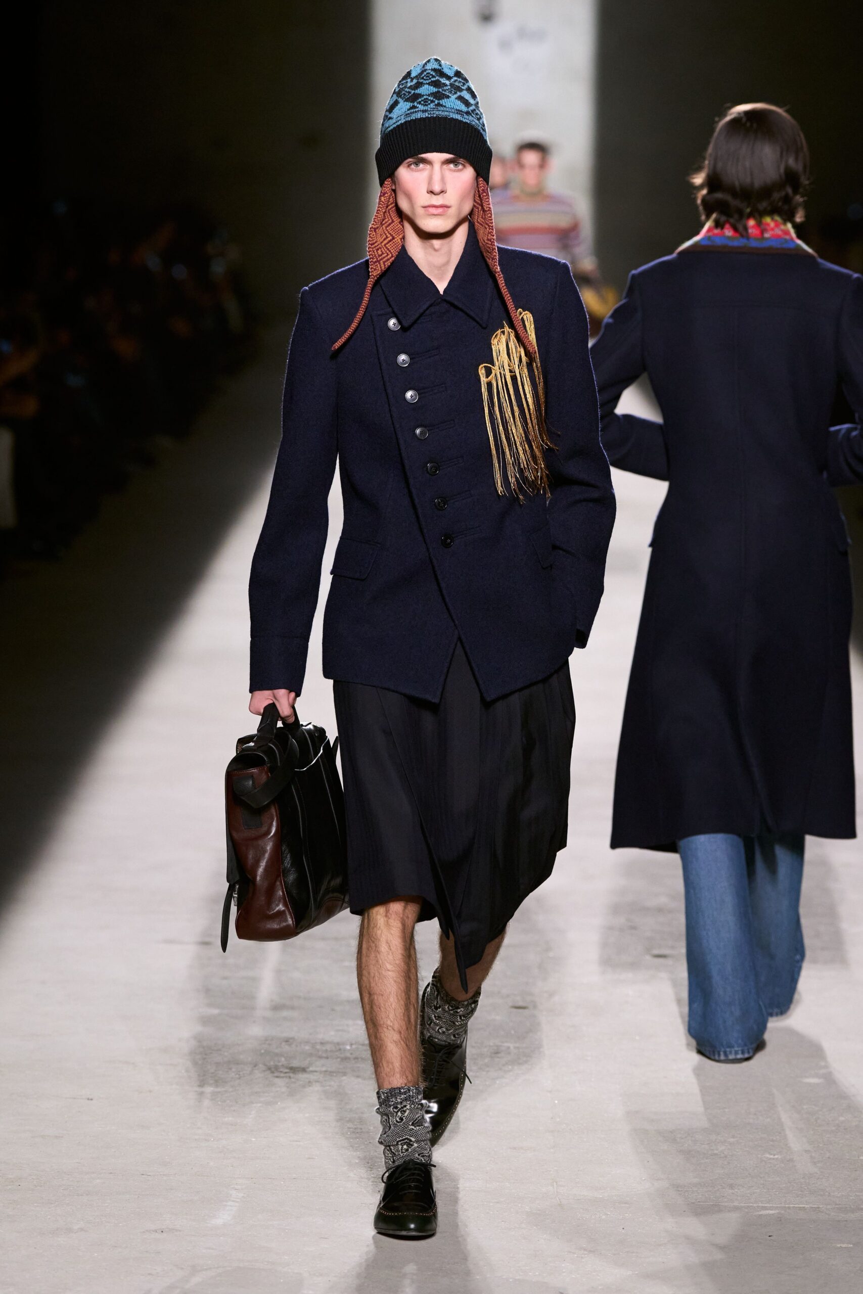 navy blazer with pleated skirt