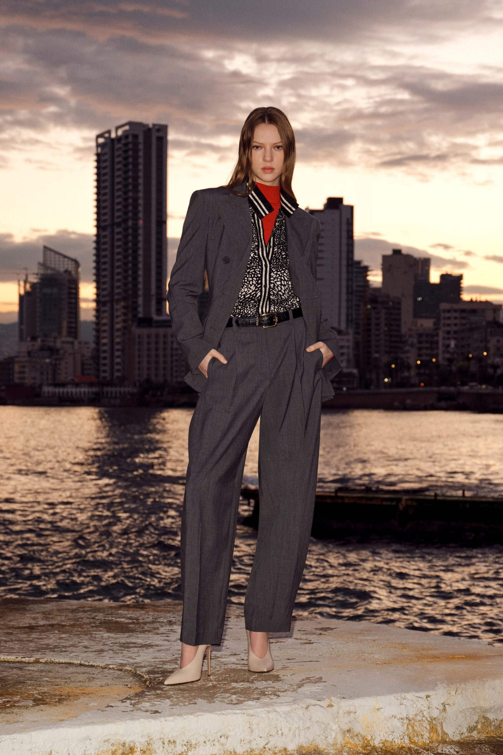 gray blazer with printed shirt