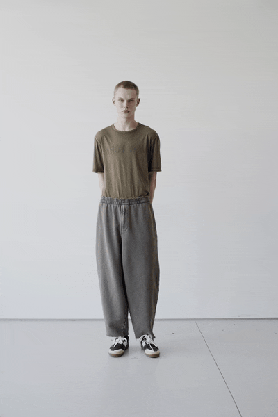brown cotton short-sleeve collared relaxed t-shirt