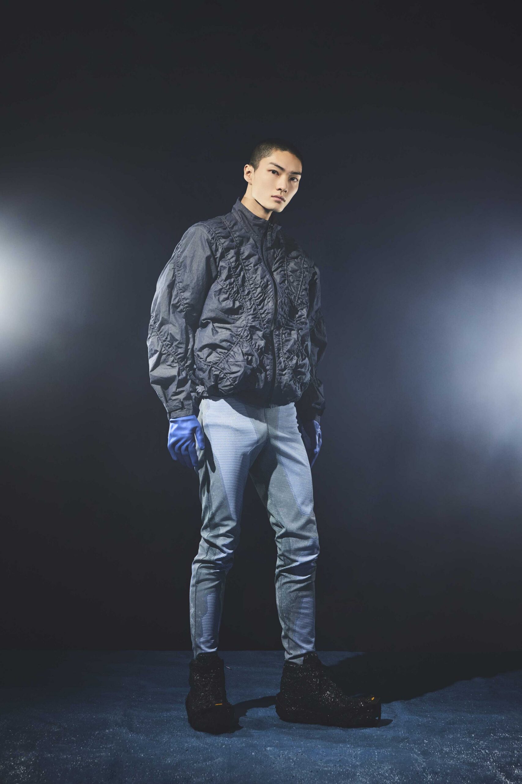 black cotton long-sleeve collared fitted ruffled jacket