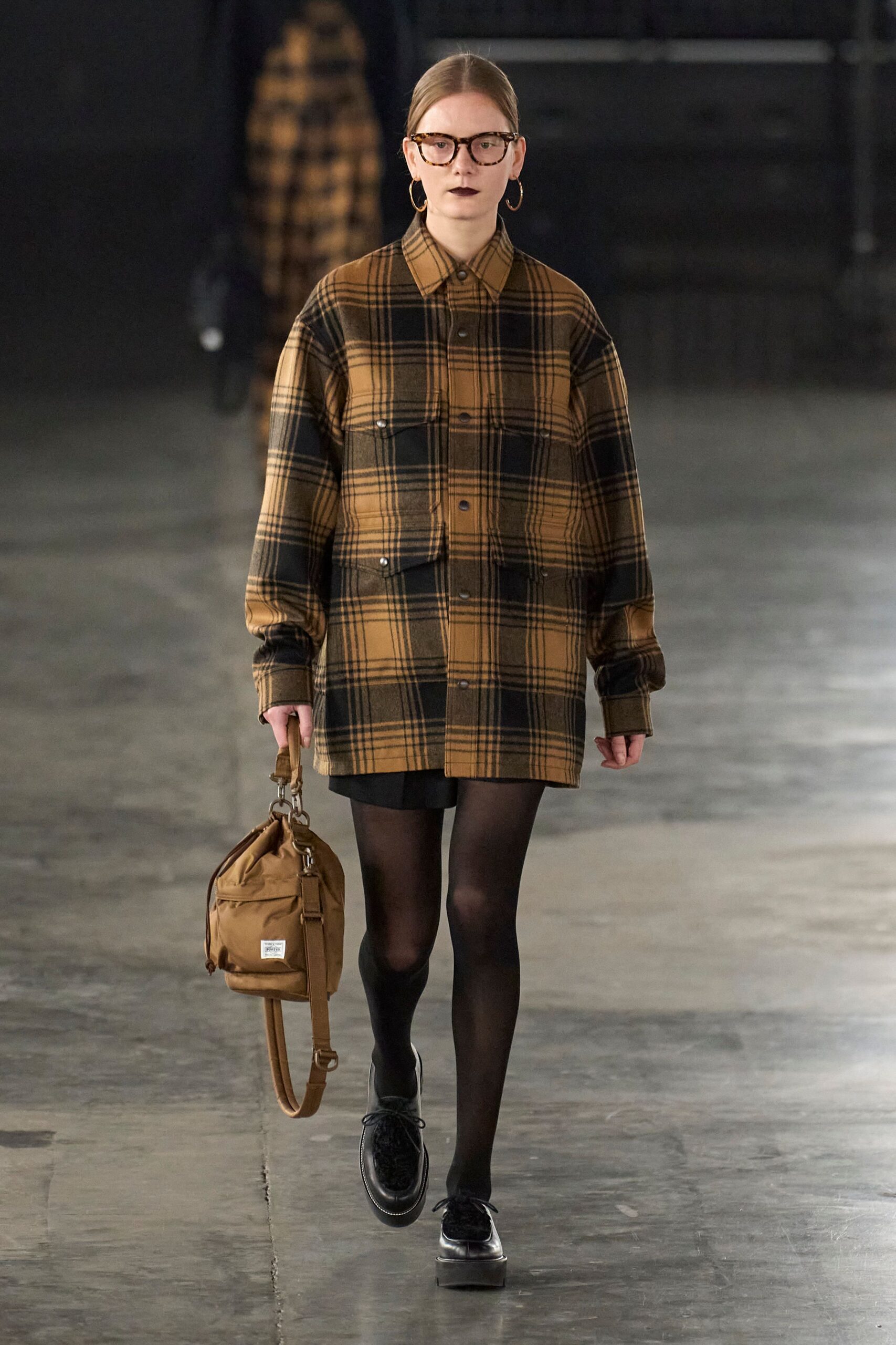 brown cotton long-sleeve collared relaxed checked shirt